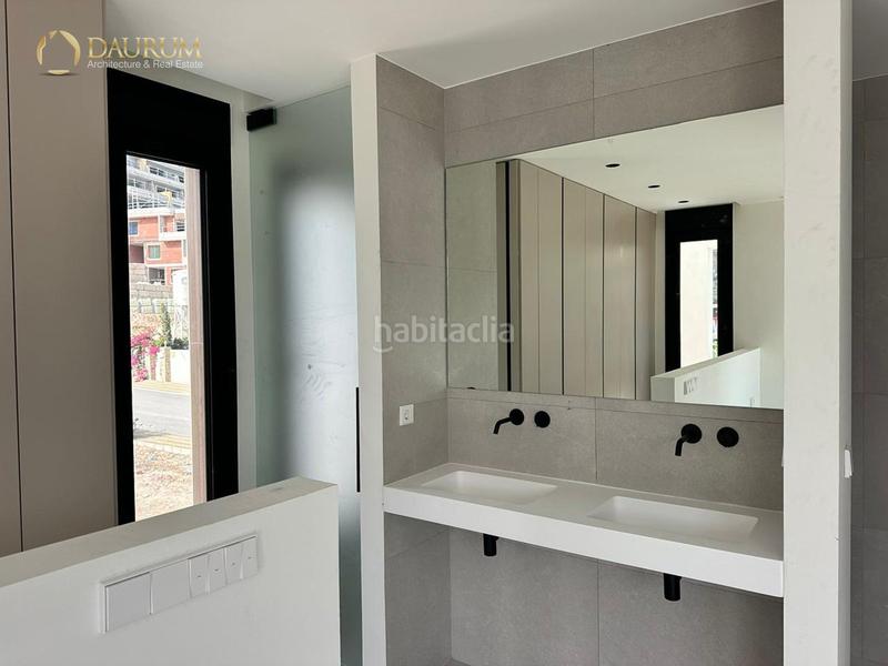 Foto 0a3d9923-4d57-4b3f-a64c-1107fb3a3d4b. Casa con riscaldamento parcheggio piscina in balcón de Finestrat-terra marina Finestrat