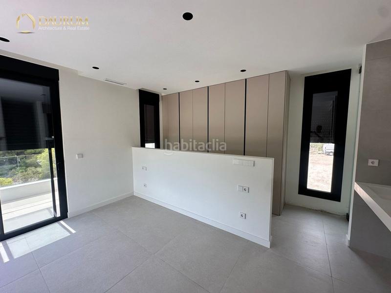 Foto 0f39f11a-ebf1-4759-973d-fc48317b3f63. Casa con riscaldamento parcheggio piscina in balcón de Finestrat-terra marina Finestrat