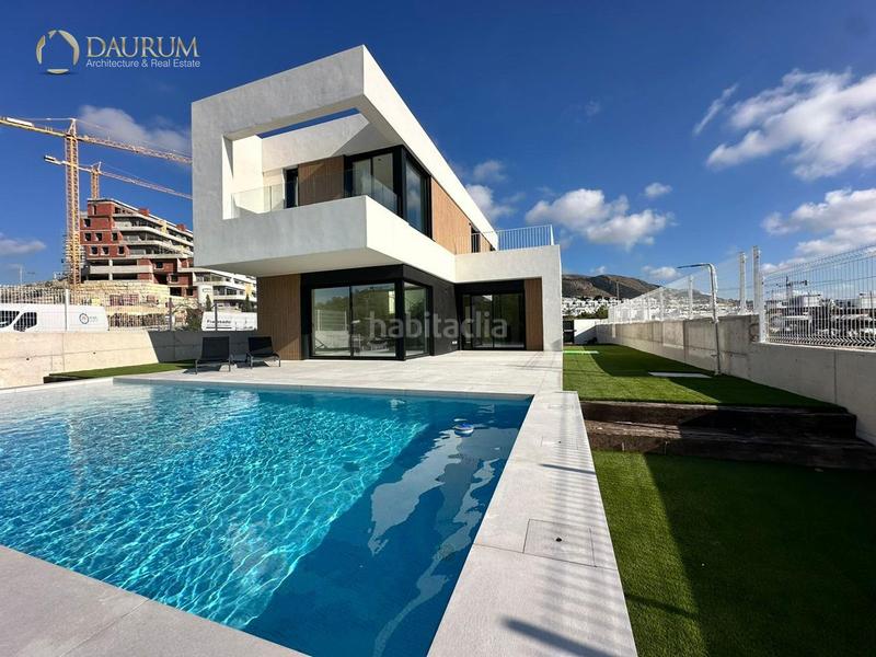 Foto 2f523d25-7552-467f-8334-f56c54433db0. Casa con riscaldamento parcheggio piscina in balcón de Finestrat-terra marina Finestrat