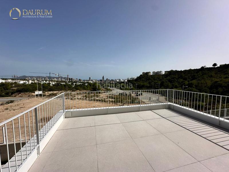 Foto 5ee6f1d1-db7b-4fca-a429-3a361b618630. Casa con riscaldamento parcheggio piscina in balcón de Finestrat-terra marina Finestrat