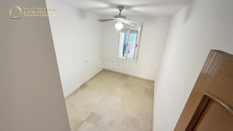 Foto 51e9f7fe-015c-49c4-bac4-eb25a06728c6. Doppelhaus mit parking pool in Alicante golf Alicante