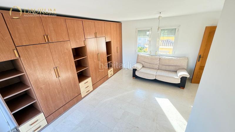 Foto b1b6a448-37ba-4568-8a68-30ec08036f03. Doppelhaus mit parking pool in Alicante golf Alicante