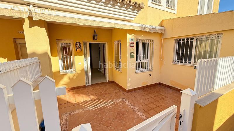 Foto bb88dbac-5cfb-4928-a0bc-60674143a3f0. Doppelhaus mit parking pool in Alicante golf Alicante