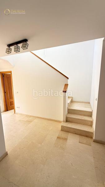 Foto e094fd8a-f668-4f6f-9299-a4de46c29c2d. Doppelhaus mit parking pool in Alicante golf Alicante