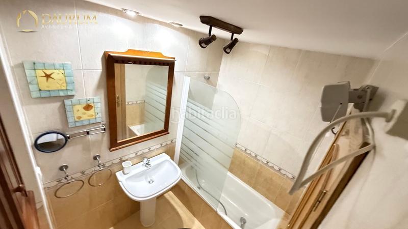 Foto f5e62d03-46e4-4af0-b9bc-aaba69db0da1. Doppelhaus mit parking pool in Alicante golf Alicante