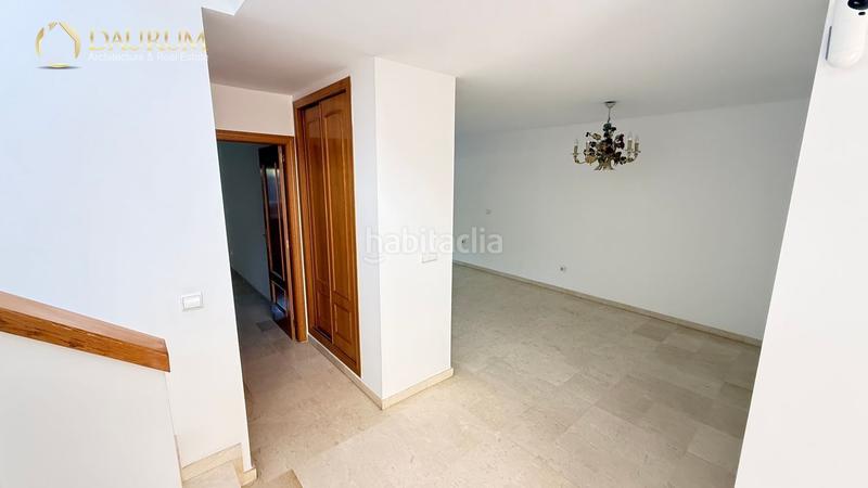 Foto f8f0f93d-27d5-4d73-940a-c23242efa296. Doppelhaus mit parking pool in Alicante golf Alicante