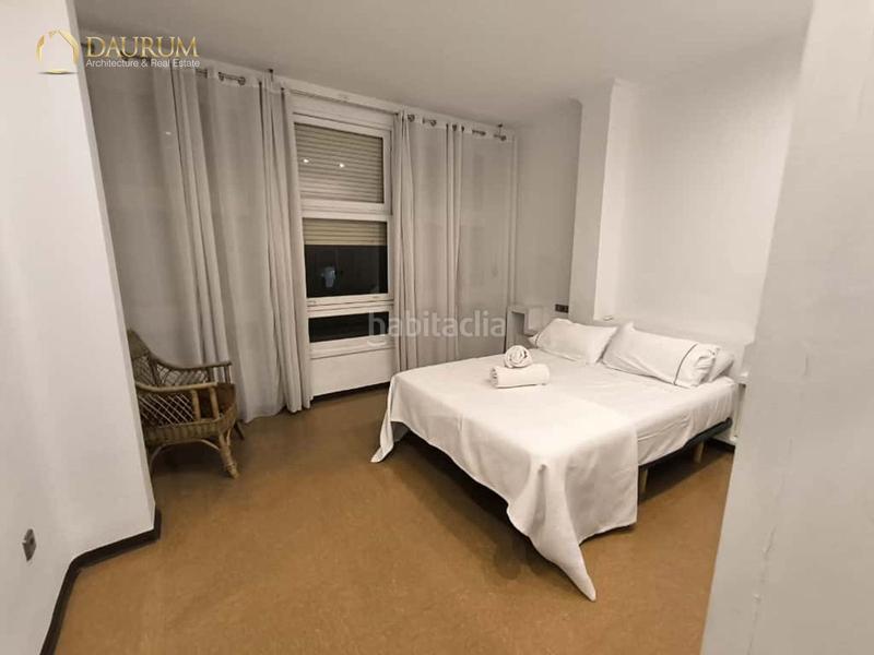 Foto 1653a099-3b88-464c-93c5-e62a52389729. Etagenwohnung in Casco Antiguo - Sta. Cruz - Ayuntamiento Alicante