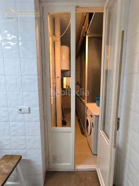 Foto 69b393a1-878a-485f-9091-69b3cbe8abf0. Etagenwohnung in Casco Antiguo - Sta. Cruz - Ayuntamiento Alicante