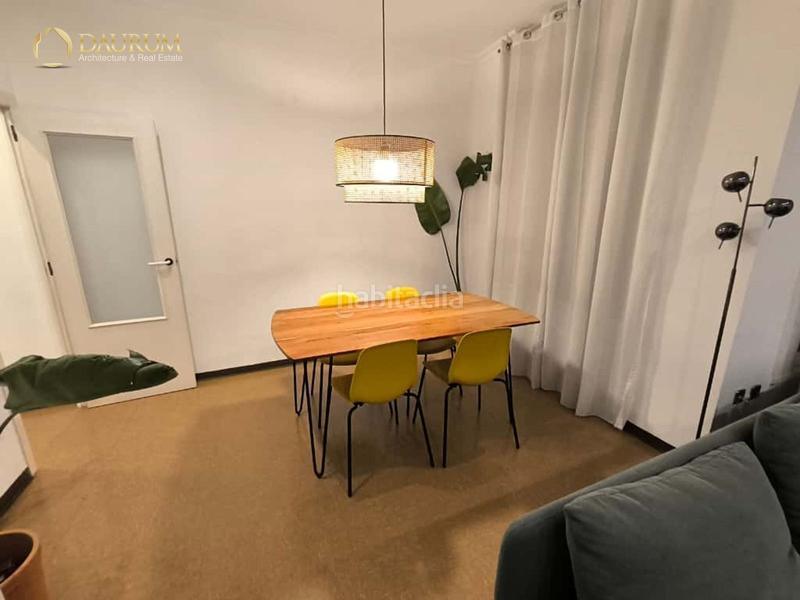 Foto d976310d-1319-4d0f-9b4d-1745795236ec. Etagenwohnung in Casco Antiguo - Sta. Cruz - Ayuntamiento Alicante