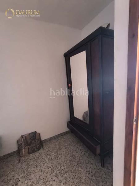Foto e57fec73-cb22-4457-88be-7640d2386746. Casa fantástica vivienda de 3 dormitorios a reformar en rebolledo en Alicante