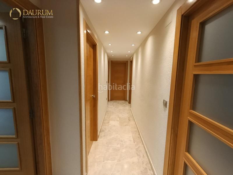 Foto cd43b480-deb2-4753-8f47-370d64e2759b. Appartement avec parking piscine dans Juzgados - Plaza de Toros Benidorm