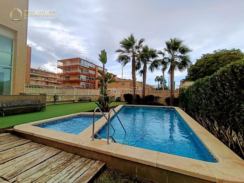 Foto ff963936-a6a8-41e2-bb26-ed0023275780. Pis amb aparcament piscina a Playa Muchavista Campello (el)