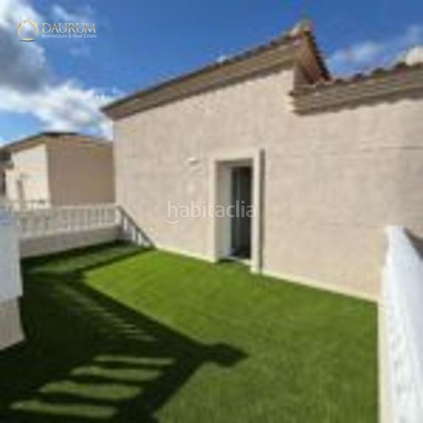 Foto 0eb648cc-1380-4bcd-9033-d9fcc02cc412. Xalet amb calefacció aparcament a Pueblo Acantilado-Lanuza Campello (el)