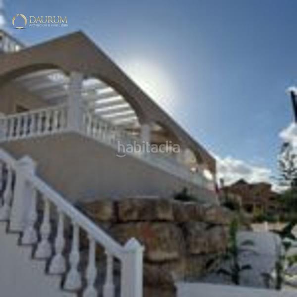 Foto 81b564c6-9361-4249-a850-798bdf92fcc4. Xalet amb calefacció aparcament a Pueblo Acantilado-Lanuza Campello (el)