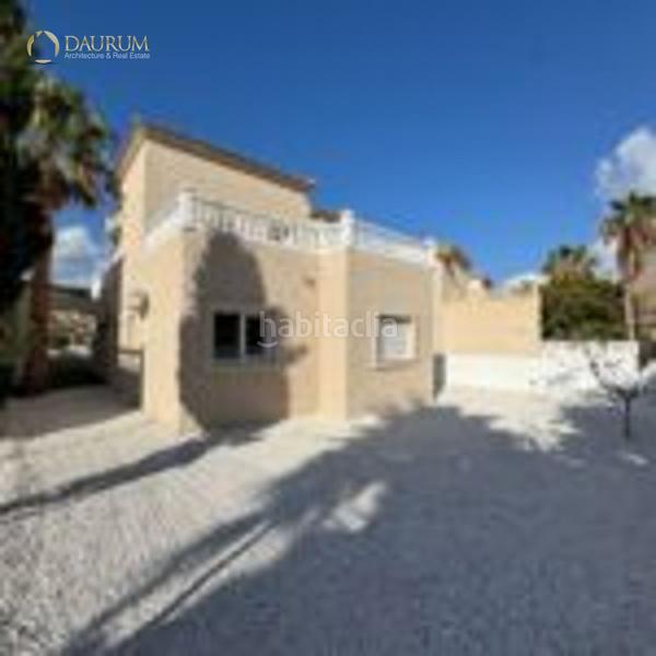 Foto 83c72910-960e-480d-a657-0446d233191b. Xalet amb calefacció aparcament a Pueblo Acantilado-Lanuza Campello (el)