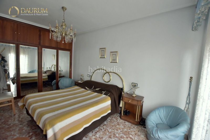 Foto 10a5ec58-5dd2-413d-80d3-5e296d27ba14. Casa amb calefacció aparcament a San Crispín-Huerta Nueva-Estación Elda