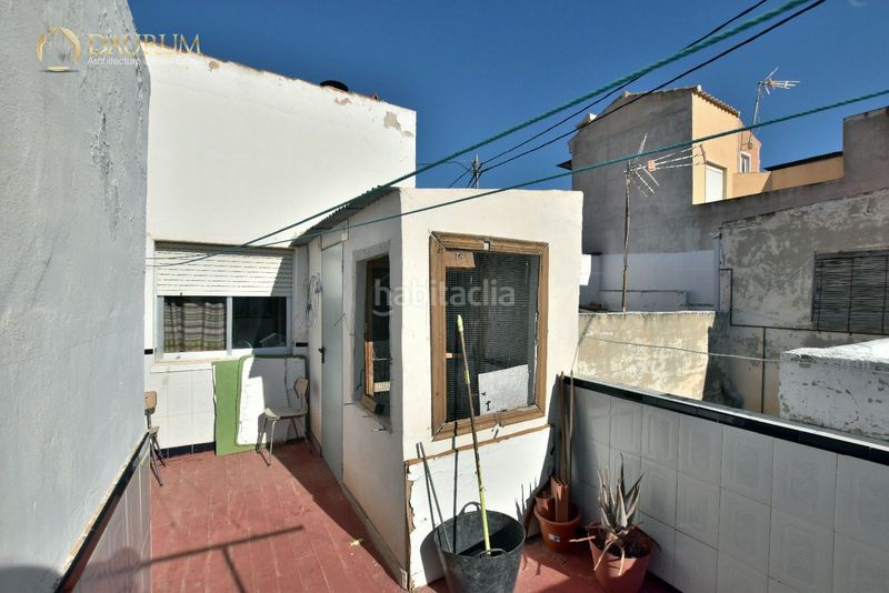 Foto 6ba263d3-6d77-4fe0-9f19-b8a95f292962. Casa amb calefacció aparcament a San Crispín-Huerta Nueva-Estación Elda