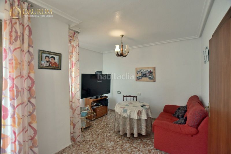 Foto e89f02b2-7c7e-41e1-baa0-ef48d25eb90e. Casa amb calefacció aparcament a San Crispín-Huerta Nueva-Estación Elda