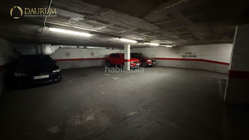 Foto 00f87af4-8473-464f-8e89-9ae93b1352b8. Aparcament cotxe a Carolinas Bajas Alicante