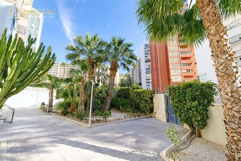 Foto f7ab09bc-98bc-4595-9fdf-9f0ea3320cbd. Pis amb aparcament piscina a Rincón Alto Benidorm