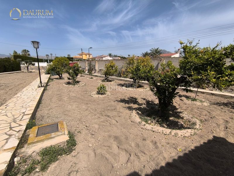 Foto 51242d7f-77a6-4c0c-8afa-e6025c7bb08c. Casa amb calefacció aparcament piscina a Busot