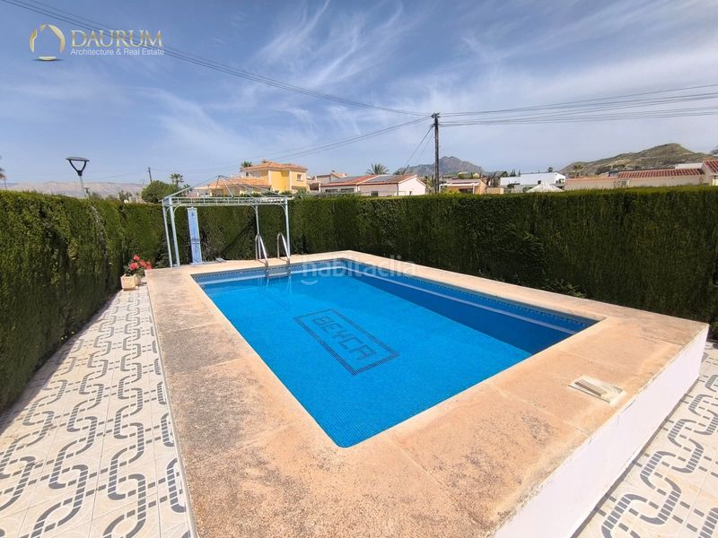 Foto 6eaa9fa5-6eca-4594-af3d-f3c73c177e3e. Casa amb calefacció aparcament piscina a Busot