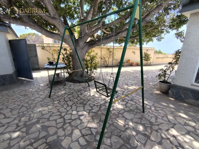 Foto c75a2cab-407d-48e9-bf39-8f36b75379ae. Casa amb calefacció aparcament piscina a Busot