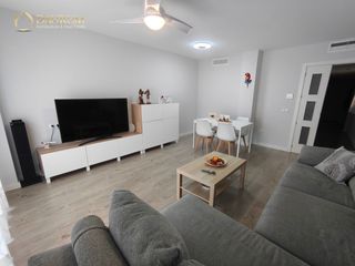 Pis  Calle tirant lo blanc,. Fantástica vivienda en venta de 3 habitaciones en novelda