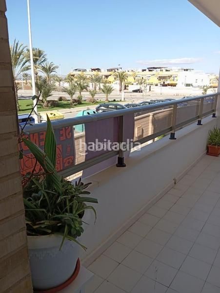 Foto 146fa5eb-6647-4079-8c78-feead64be74a. Pis amb piscina a Los Arenales del Sol Elche / Elx
