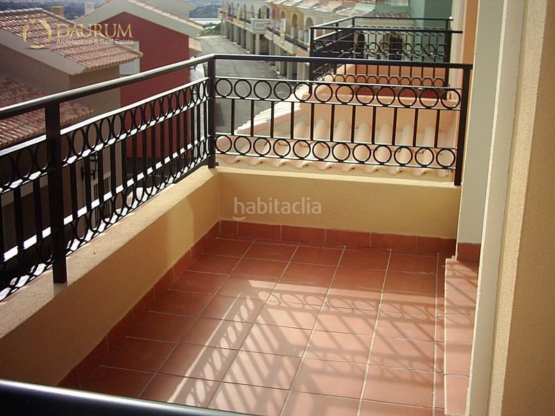 Foto 55a4d8a6-1c79-4ad7-b8f2-59401c97730e. Casa adossada amb calefacció aparcament piscina a Mutxamel