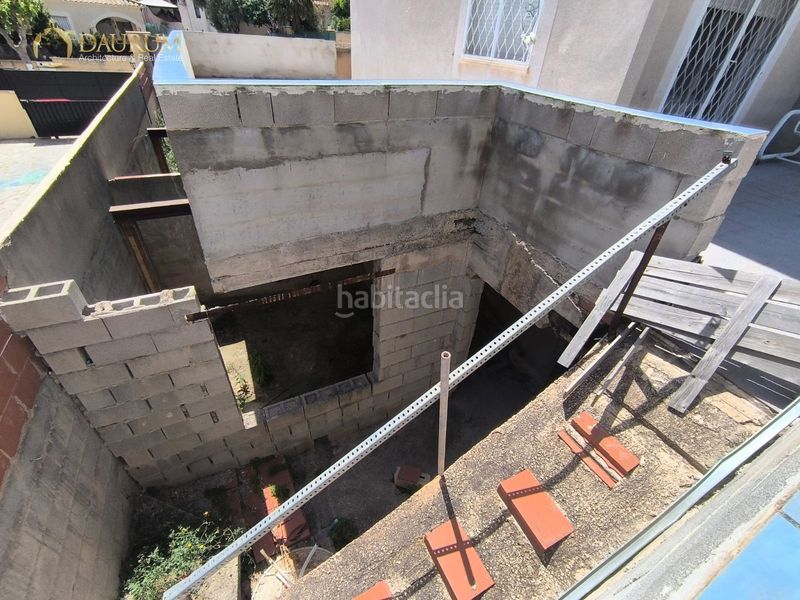 Foto a406f13a-d9d0-46cd-a84b-9dd634ebaf4e. Casa aparellada amb aparcament a Aigües