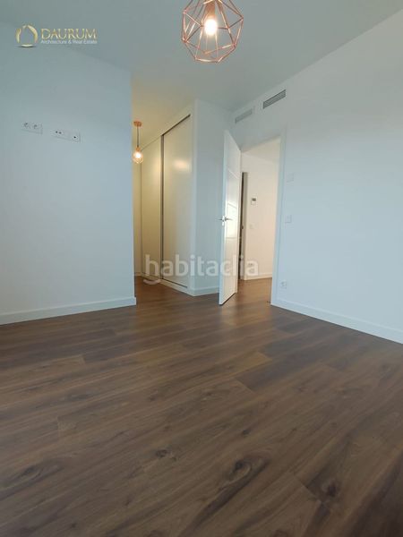 Foto 06a3a80a-ce21-40c8-a0d3-277e5a81cc93. Casa adossada amb aparcament piscina a Centro Mutxamel