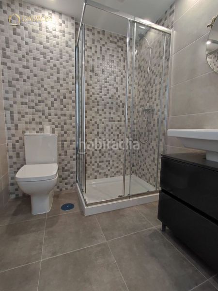 Foto 091acd81-42b5-4c8e-a325-dbfa58d06826. Casa adossada amb aparcament piscina a Centro Mutxamel