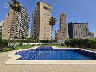 Pis  Avenida del doctor orts llorca. Fantástica vivienda en venta de 4 habitaciones en playa de levan