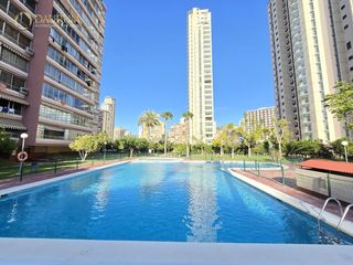 Pis  Calle derramador. Fantástica vivienda en venta de 3 habitaciones en benidorm
