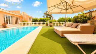 Casa  Avenida san rafael. Maravillosa casa en venta de 5 habitaciones en alfaz del pi