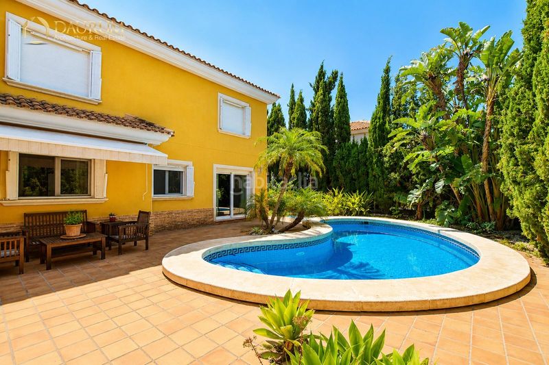 Foto fecf75f4-d70d-4090-bb7b-08eb9b862214. Casa amb aparcament piscina a Bonalba-Cotoveta Mutxamel