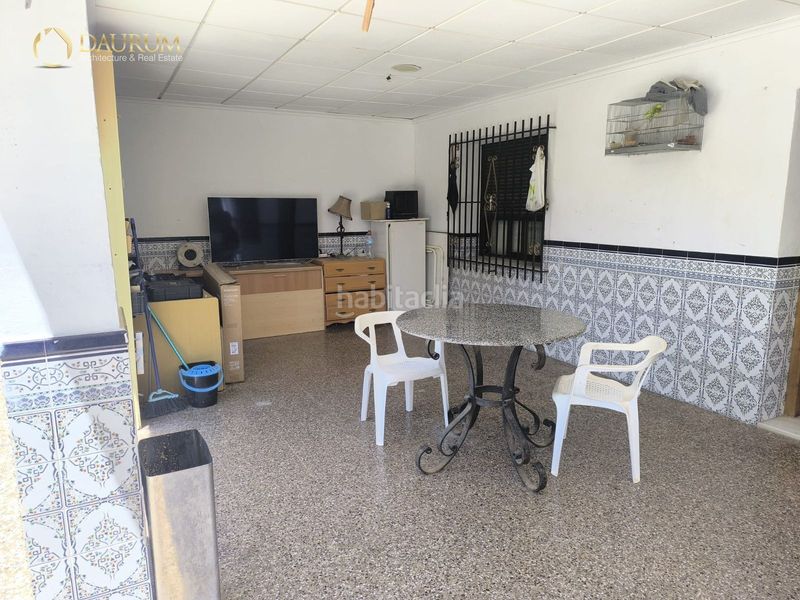 Foto 3e1b9aaf-176c-4e62-bbc3-e6c0aaee2fce. Casa amb aparcament a La Algoda - Matola - Llano de San José Elche / Elx