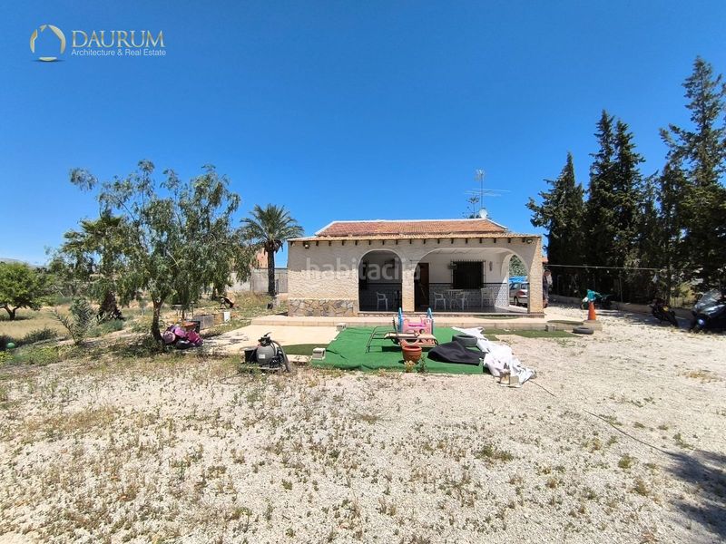 Foto b7bcbe4c-2189-4da7-b09f-4443c0e63765. Casa amb aparcament a La Algoda - Matola - Llano de San José Elche / Elx