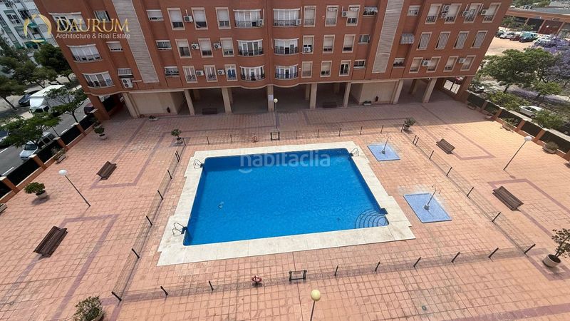 Foto a79eff5e-55cf-49e8-89e7-494d623e689b. Pis amb calefacció aparcament piscina a Virgen del Remedio - Parque Lo Morant Alicante