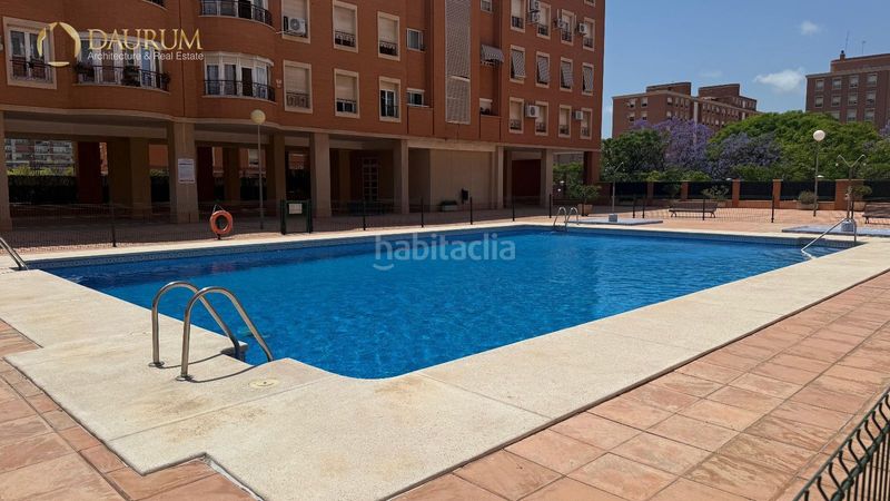 Foto eba535a3-f0fb-4772-9f3b-a8375e7e83a9. Pis amb calefacció aparcament piscina a Virgen del Remedio - Parque Lo Morant Alicante