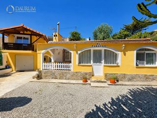 Casa  Partida el runal. Maravillosa casa en venta de 4 habitaciones en busot