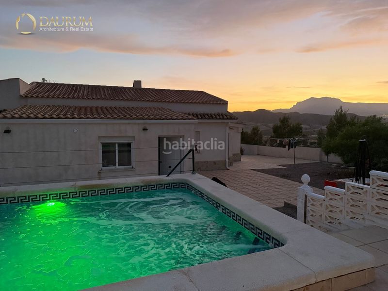 Foto e76a14d9-9255-4805-8b10-12fa27f28362. Casa amb calefacció aparcament piscina a Busot