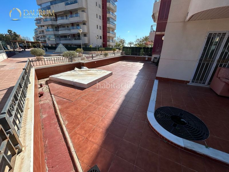 Foto f7216d41-40b3-4ec5-9f29-80ffbbd14065. Pis amb calefacció aparcament piscina a Los Arenales del Sol Elche / Elx