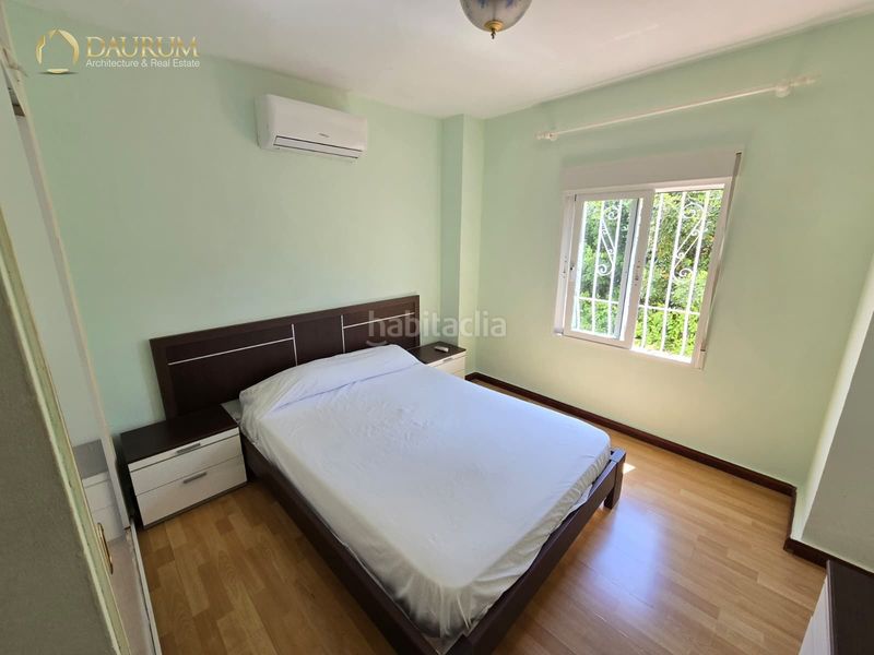Foto 4db36099-e215-461f-a02e-cb3b28c15c81. Casa amb calefacció aparcament piscina a Coloma Nucia (la)