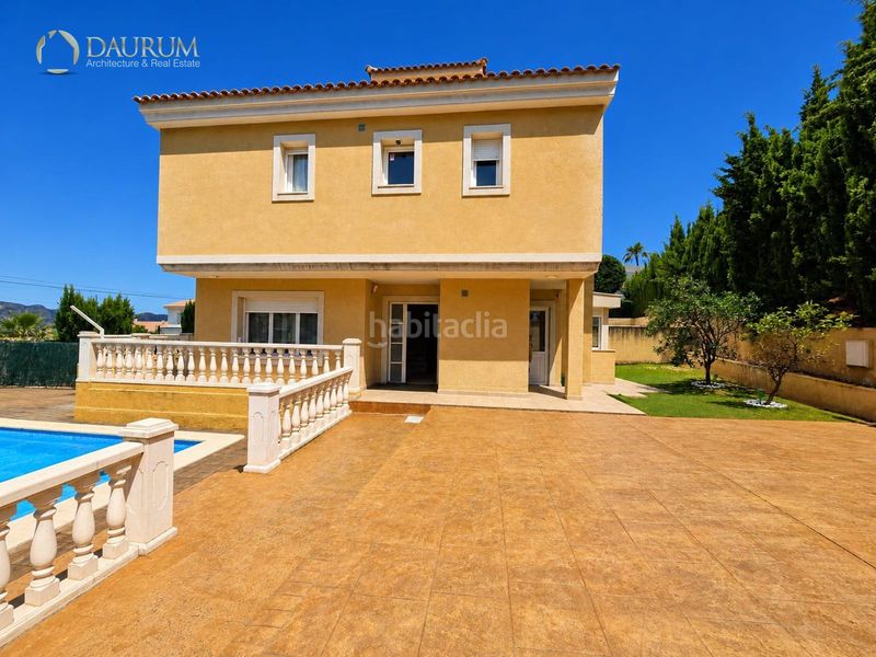 Foto e6063cf1-6c6e-453f-b88e-25decc92ee14. Casa amb aparcament piscina a Barranco Hondo Nucia (la)