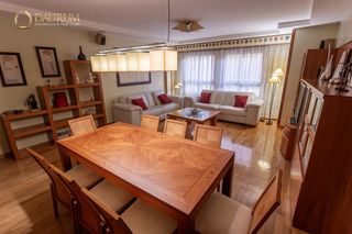 Pis  Calle alemania. Increible vivienda en venta de 4 habitaciones en ensanchediputac