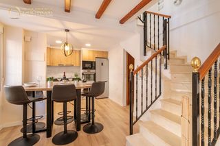 Casa adossada  Avenida de portugal. Increible vivienda en venta de 3 habitaciones en las calas de sa