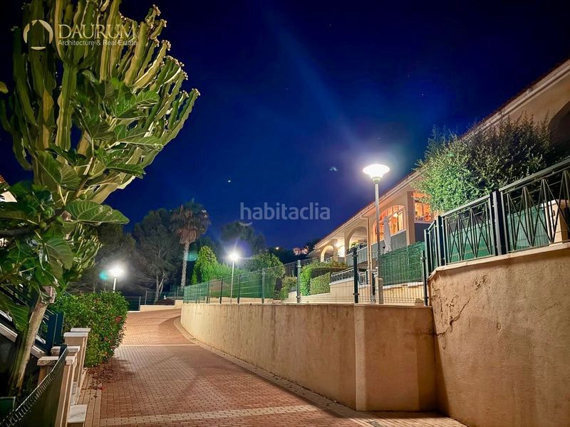 Foto 4ce9df4a-9392-42f0-b4f9-861a15a23308. Àtic amb calefacció aparcament piscina a Novamar - Mediterráneo Santa Pola