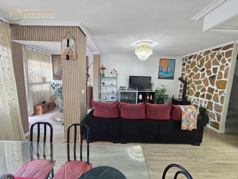 Foto d9262c88-70ac-4c81-ad89-71e9a988c995. Casa adossada amb aparcament piscina a Villamontes-Boqueres Sant Vicent del Raspeig